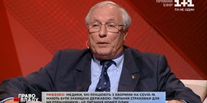 Украинский ученый рассказал, что лечить коронавирус можно с помощью антител из плазмы крови