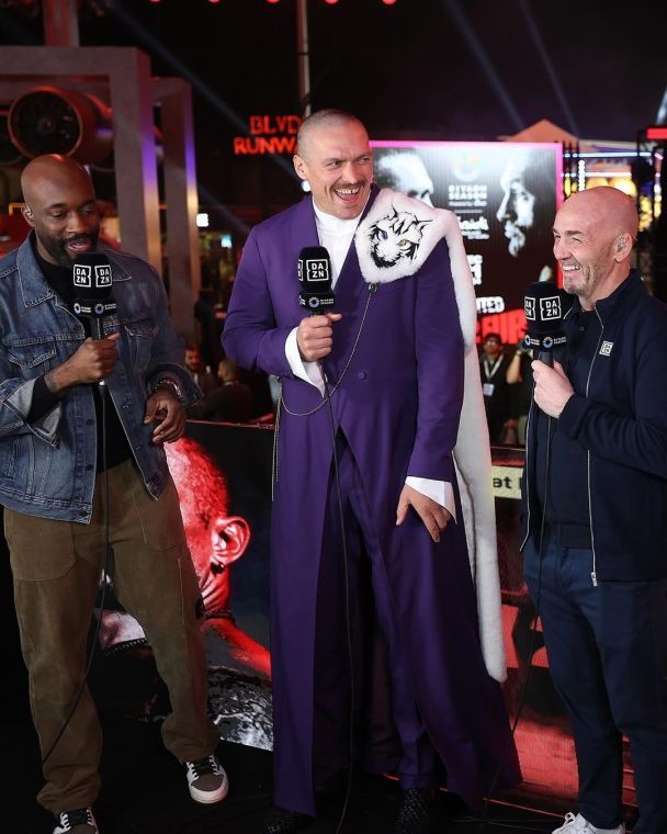 Александр Усик / Фото: instagram.com/matchroomboxing