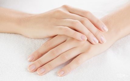Как увлажнить, смягчить и защитить кожу рук зимой