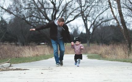 Татусі в декреті: в Україні чоловікам хочуть спростити процедуру виходу у відпустку по догляду за дитиною
