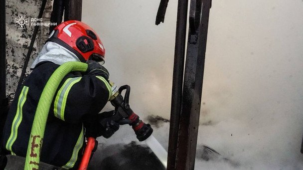 Пожар во Львове из-за атаки 21 августа