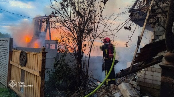 Пожар во Львове из-за атаки 21 августа