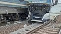 На Львовщине грузовик влетел в поезд