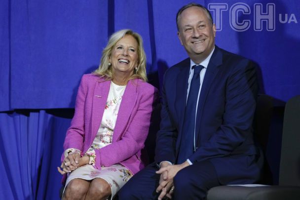 Джилл Баден і Дуглас Емхофф / © Associated Press