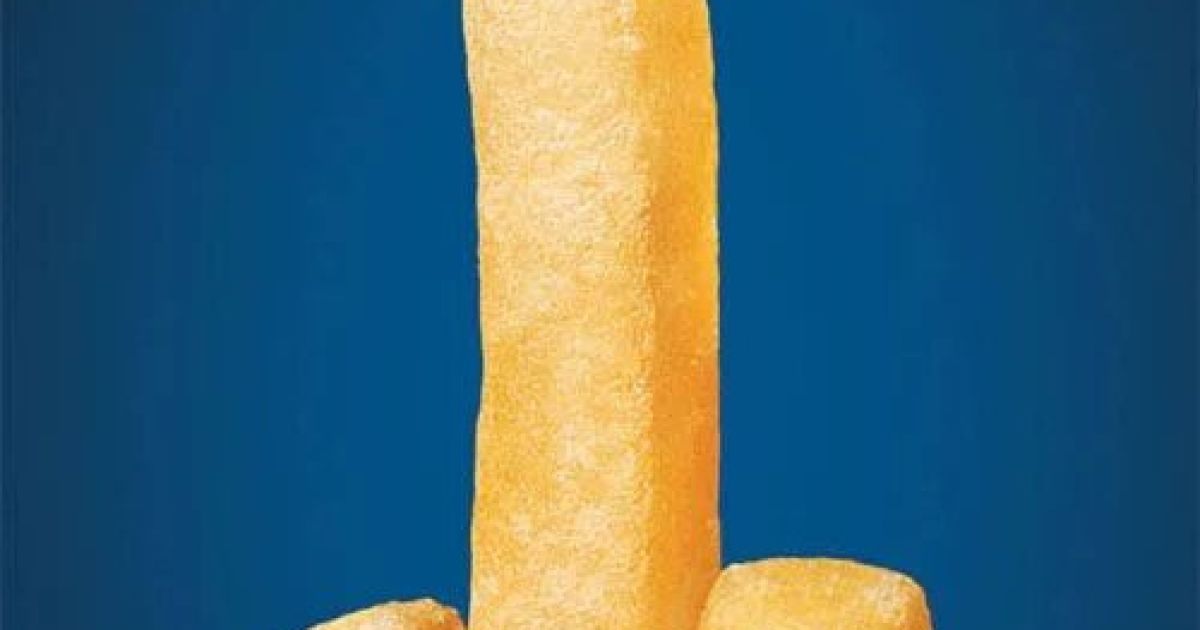 В соцсетях ответили террористам неприличным бельгийским картофелем