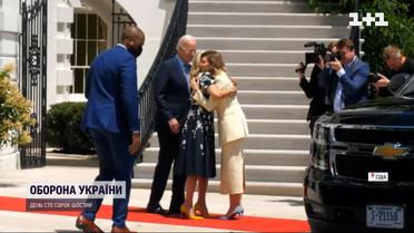 Олена Зеленська полетіла до США