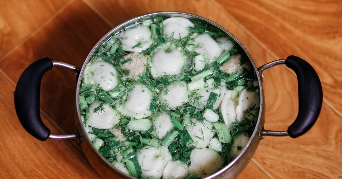 Навіщо варити пельмені в холодній воді