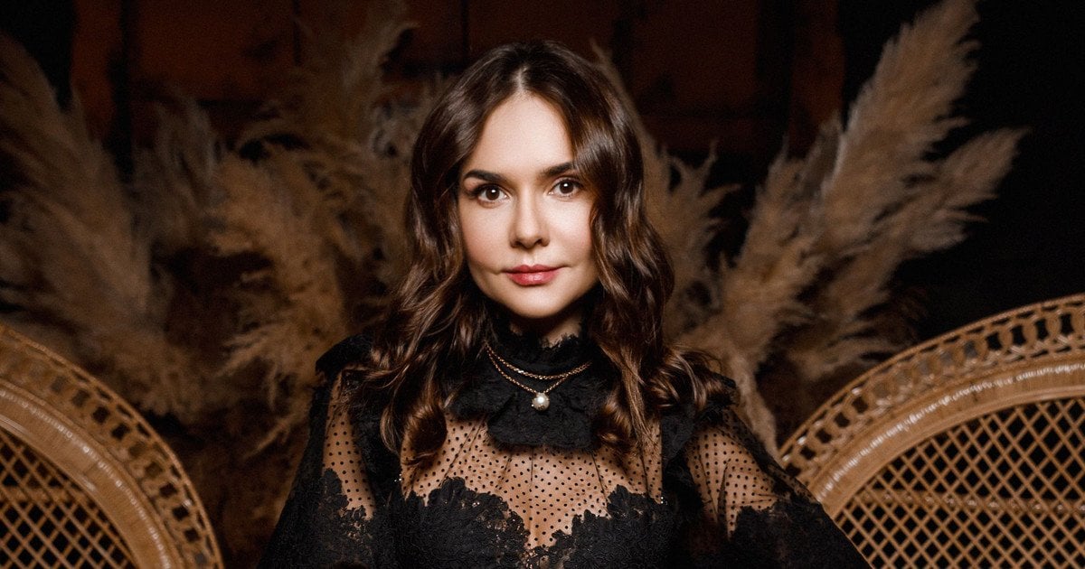 Олена Лавренюк