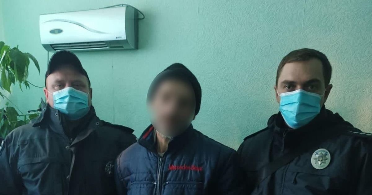 Под Киевом задержаны серийные воры, которые проникали в магазины: подробности, видео