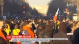 Во Франции не утихают протесты из-за пенсионной реформы