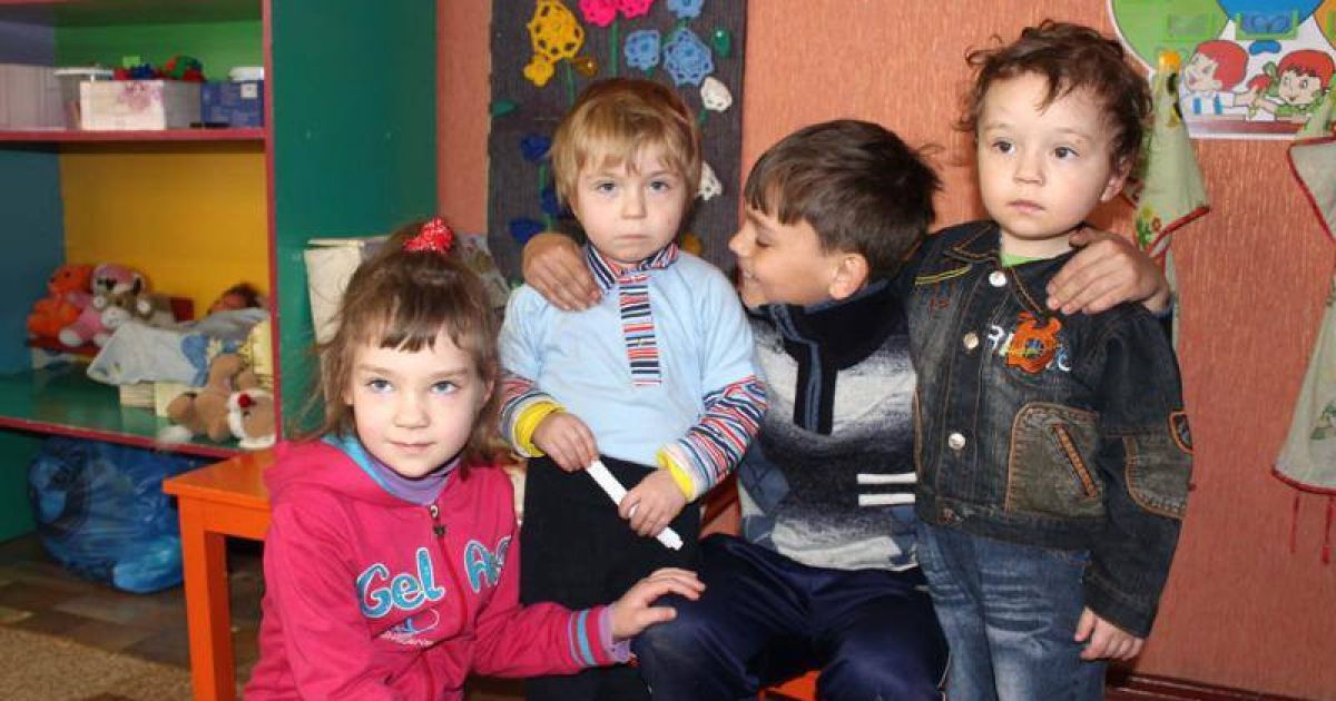 10-річний хлопчик витягнув із пожежі 3 братиків_2 / © Міністерство внутрішніх справ України