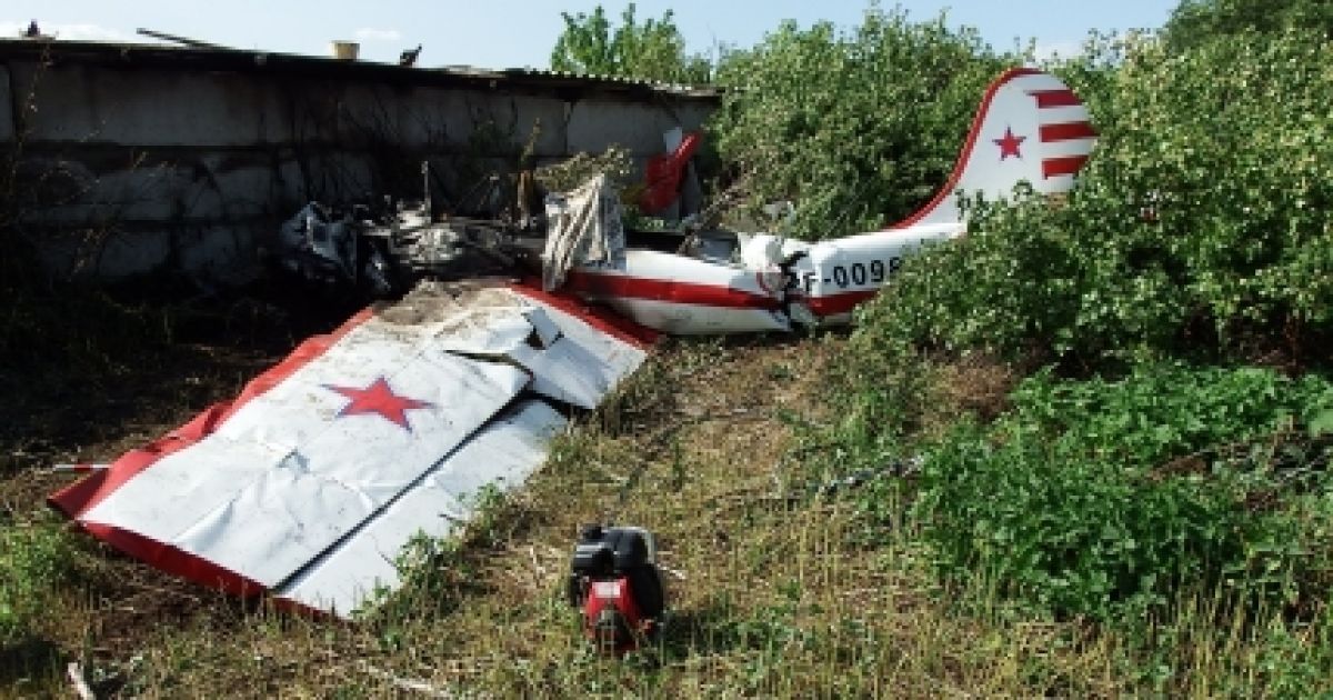 07. Легкомоторный самолет. Крушение легкомоторного самолета. Сбитый як 52. Як 52 кабина.