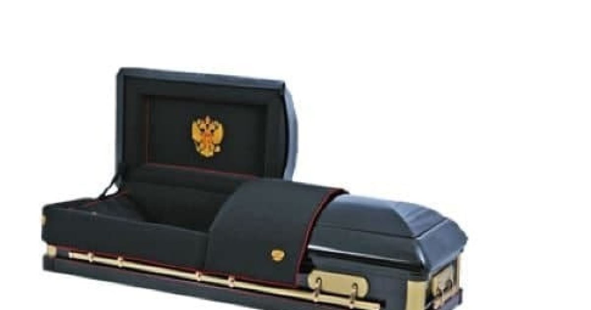 Земля пухом за пів мільйона: у Москві продають елітні домовини "Патріот" українського виробництва