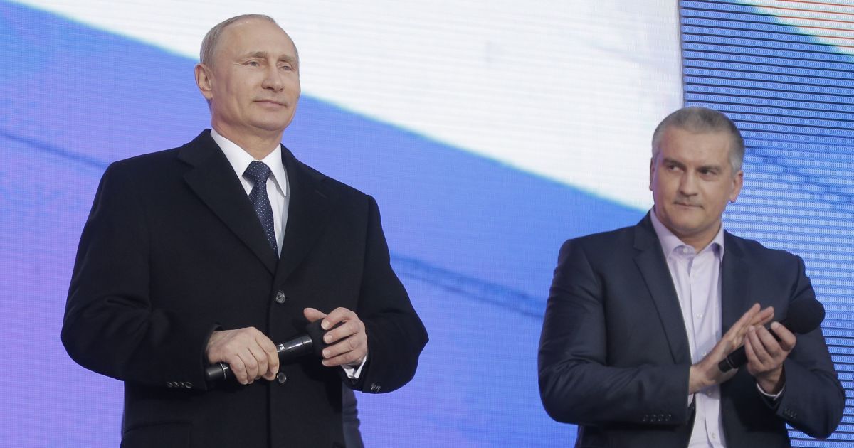 Для Путина запишут дебаты Зеленского и Порошенко – Песков