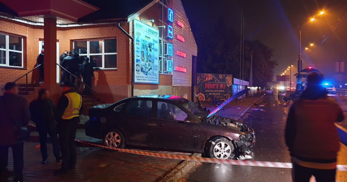 Суд взял под стражу полицейского, который пьяным сбил людей в Броварах