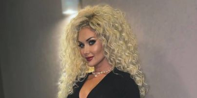 Катерина Бужинська в ефектному образі виступила з благодійним концертом ...