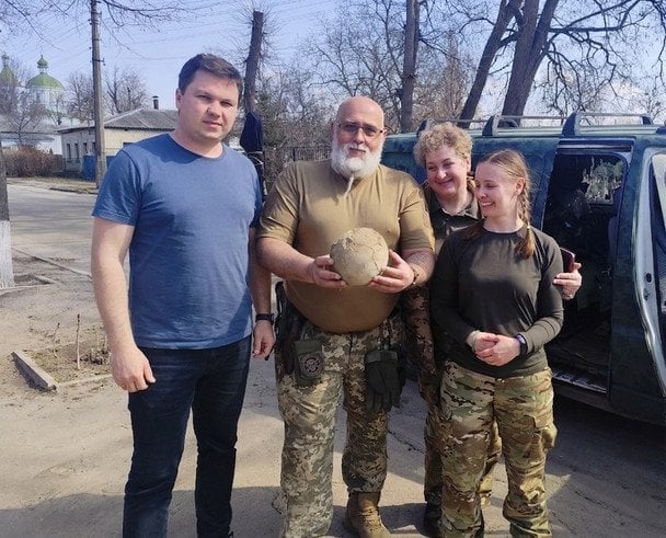 Під Києвом знайшли кістку мамонта віком 25 тисяч років — деталі (фото)