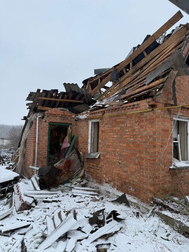 Наслідки влучання КАБів у приватний сектор / © Вадим Лях