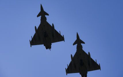 Франция может начать обучение украинских пилотов — Politico