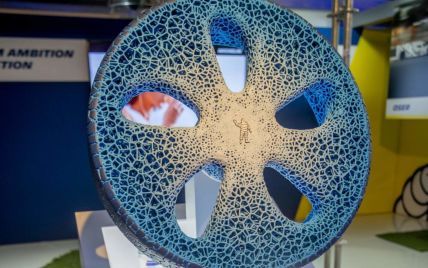 Michelin напечатал на 3D-принтере безвоздушную шину