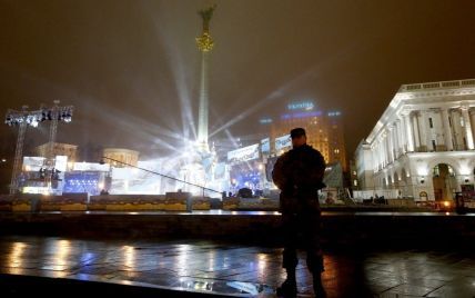 Новый сквер на Оболони и подписанный закон для майдановцев: в Киеве отметили День достоинства и свободы