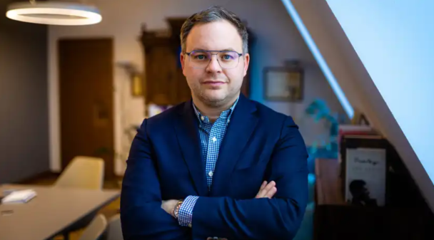 "Мы их не просили": советник Орбана сделал циничное заявление об украинцах, которые защищают Европу
