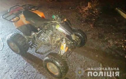 Їхав на квадроциклі: на Київщині в ДТП загинув 18-річний хлопець (фото)