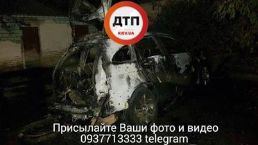 У Києві спалили машини_6 / © dtp.kiev.ua