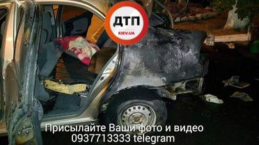 У Києві спалили машини_11 / © dtp.kiev.ua