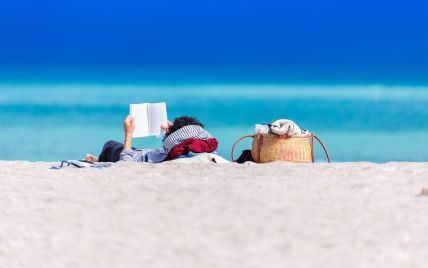П'ять найкращих книжок літа, які варто прочитати у відпустці