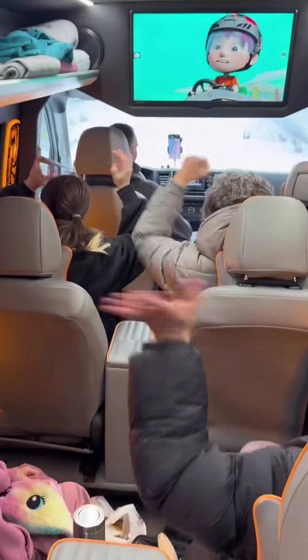 Наталія Могилевська з родиною / © instagram.com/nataliya_mogilevskaya