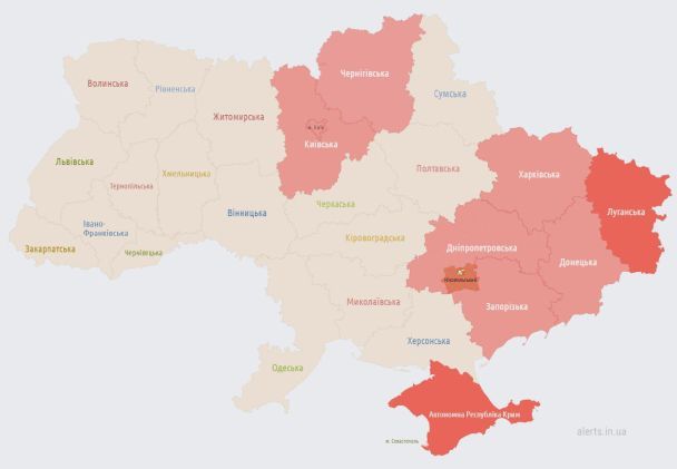 Карта повітряних тривог станом на 00.00 19 травня / ©