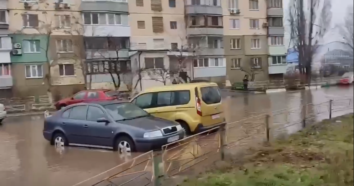 У Києві на Оболоні стався потоп