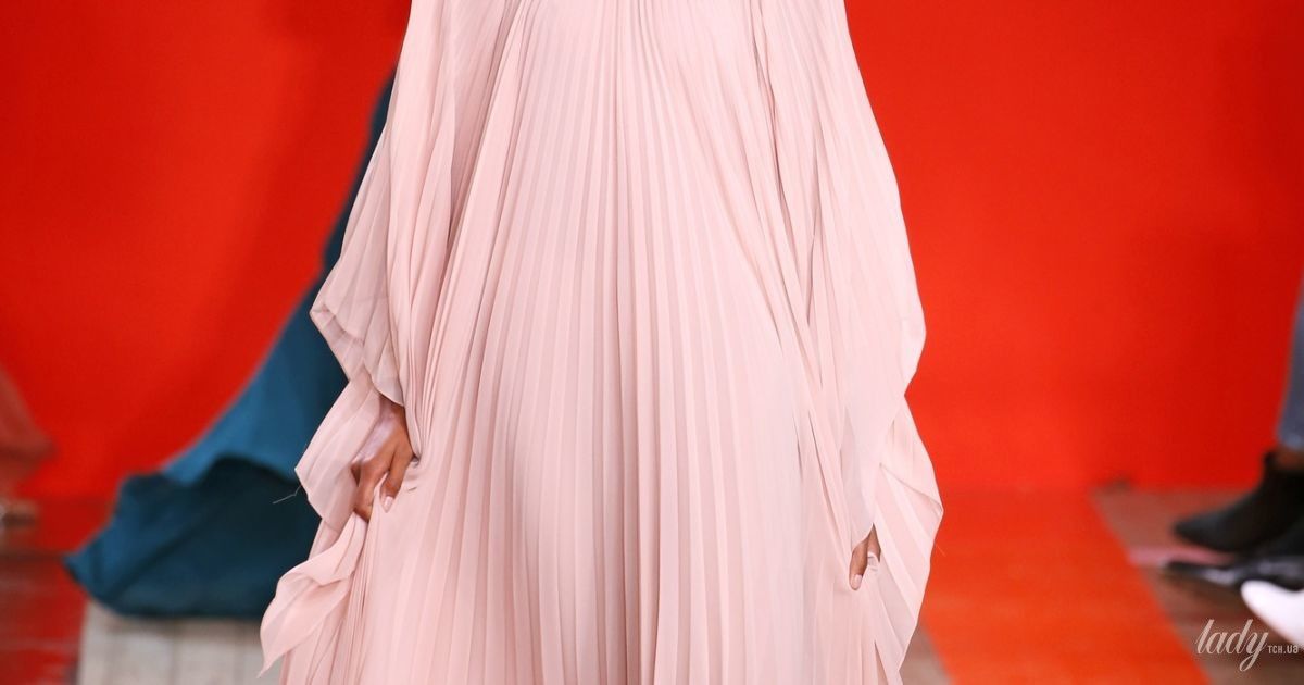 Колекція Elie Saab прет-а-порте сезону весна-літо 2020 / © East News