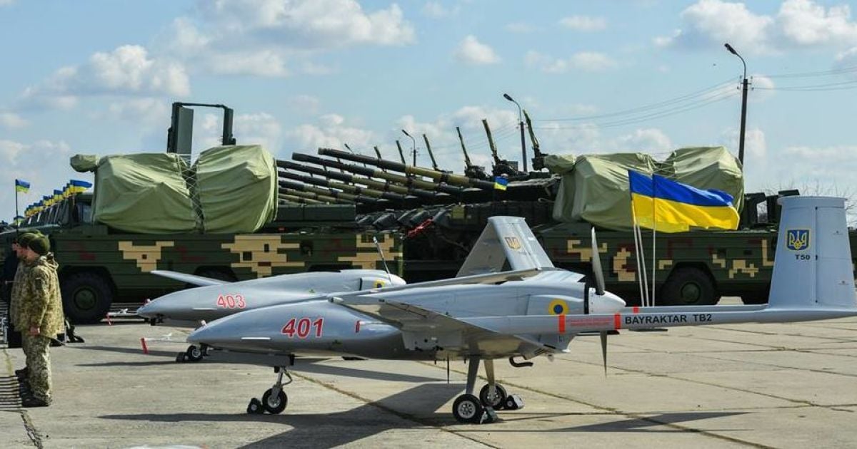 В Україні успішно випробували новітні ударні турецькі безпілотники
