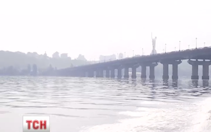 В Киеве обваливается мост Патона