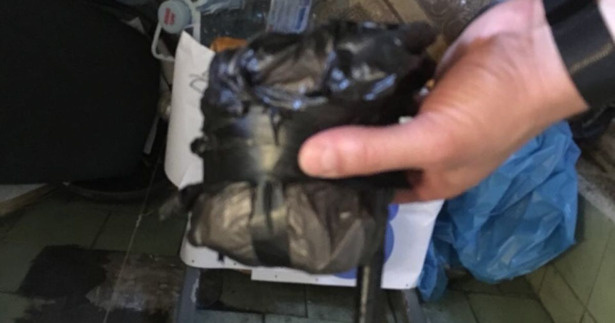 В СИЗО изъяли оружие и технику / © Генеральная прокуратура Украины