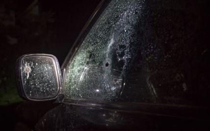 На Донеччині невідомі обстріляли авто командира "Правого сектора"