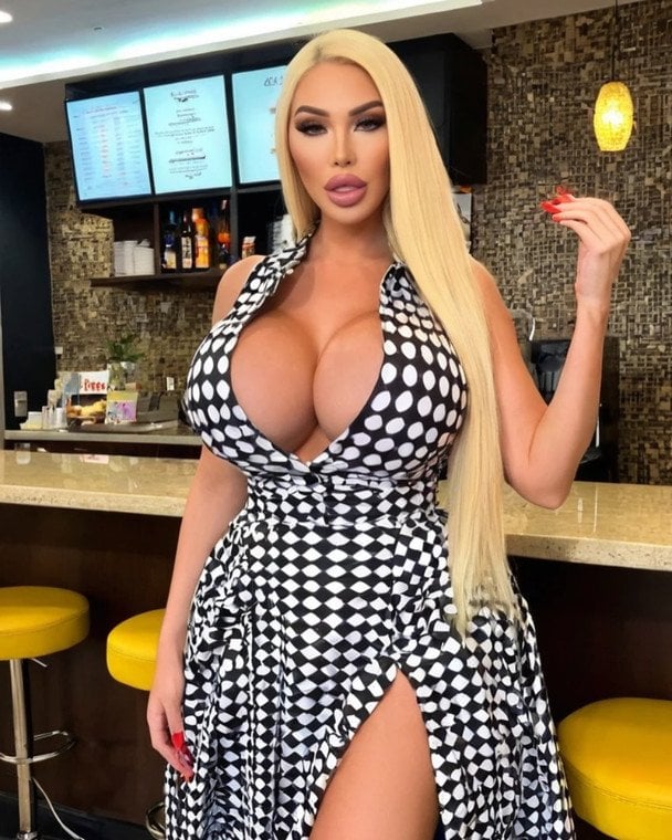 Джессіка Алвес