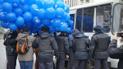 Мітинг за "вільний інтернет". Активістів у Москві почали "пакувати" в автозаки ще до початку акції