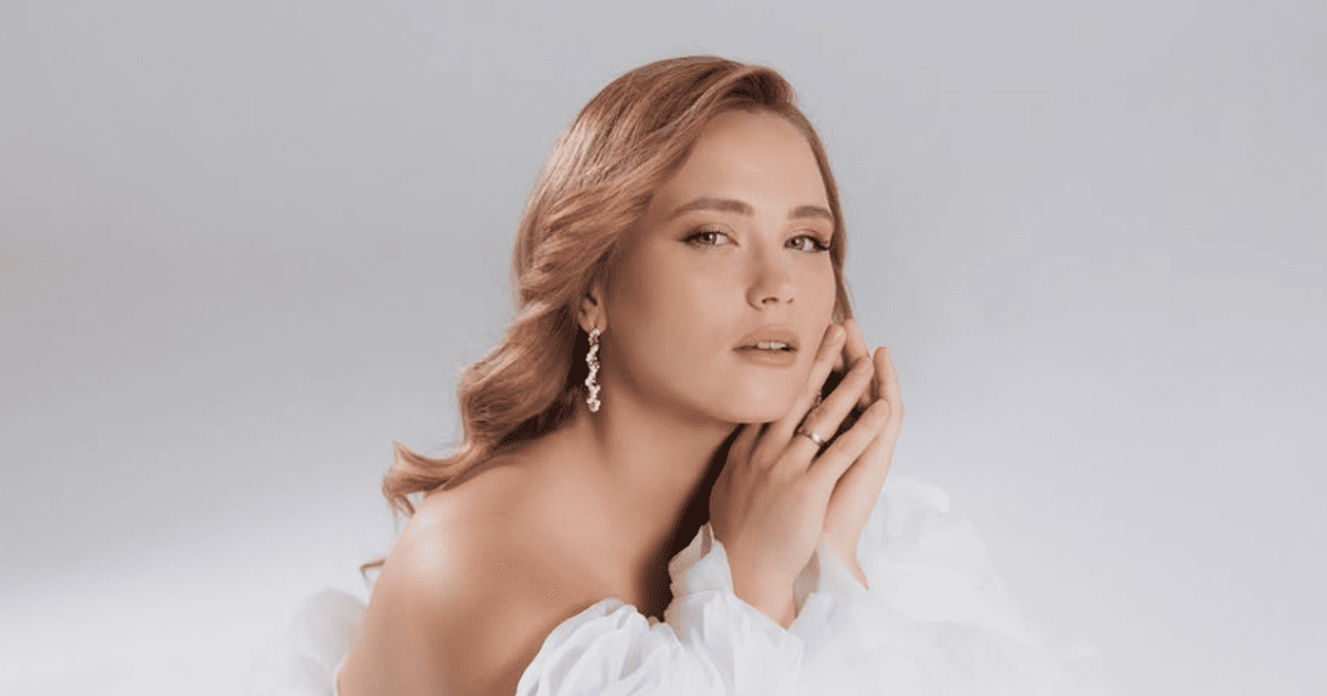 Анна Кошмал