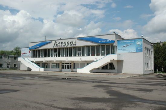 Аеропорт Ужгорода замовив у росіянина два капітальних ремонти