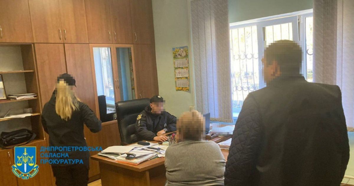 Проверки директора КП на Днепропетровщине из-за незаконного завладения средствами
