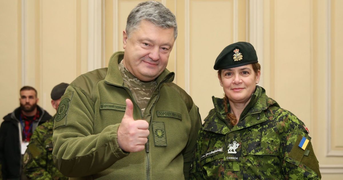 Генерал-губернатор Канады подарила Порошенко сделанное ею фото Киева из космоса