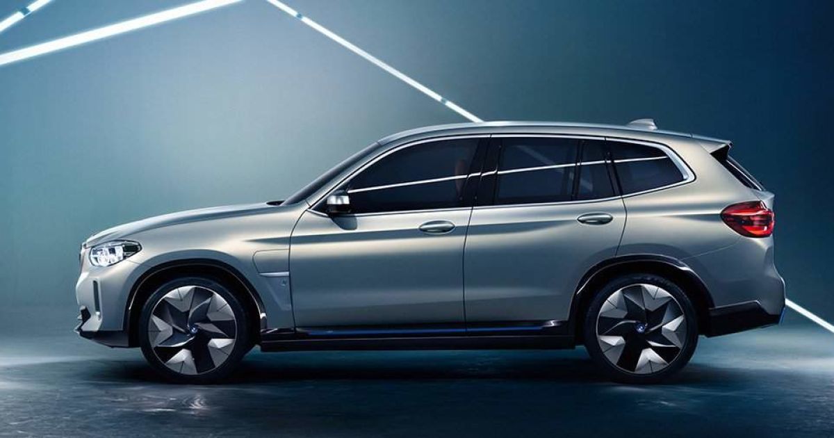 BMW iX3