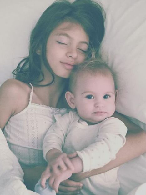 Дети Бьянки Балти - Матильда и Миа / © Instagram