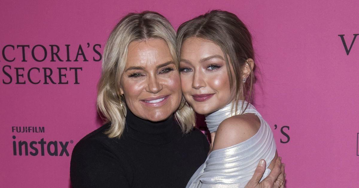 Мама Джиджи Хадид растрогала снимками, как модель и Зейн Малик узнавали пол первенца