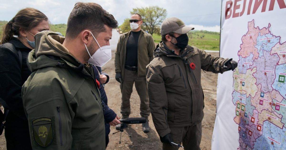 Дорога от Северодонецка до Станицы Луганской является одной из приоритетных для государства - Зеленский