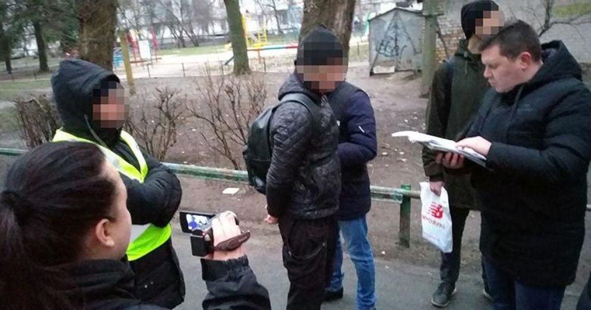 Затримання підозрюваного_4 / © Полиция Киева / Facebook
