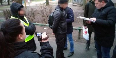 Ножевые ранения и попытка изнасилования: задержанному за нападение на девушку в Киеве объявили подозрение